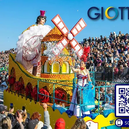 Rénové Avec Terrasse, Climatisation Et Wifi Gratuit - Fr-1-196-166 Appartement *